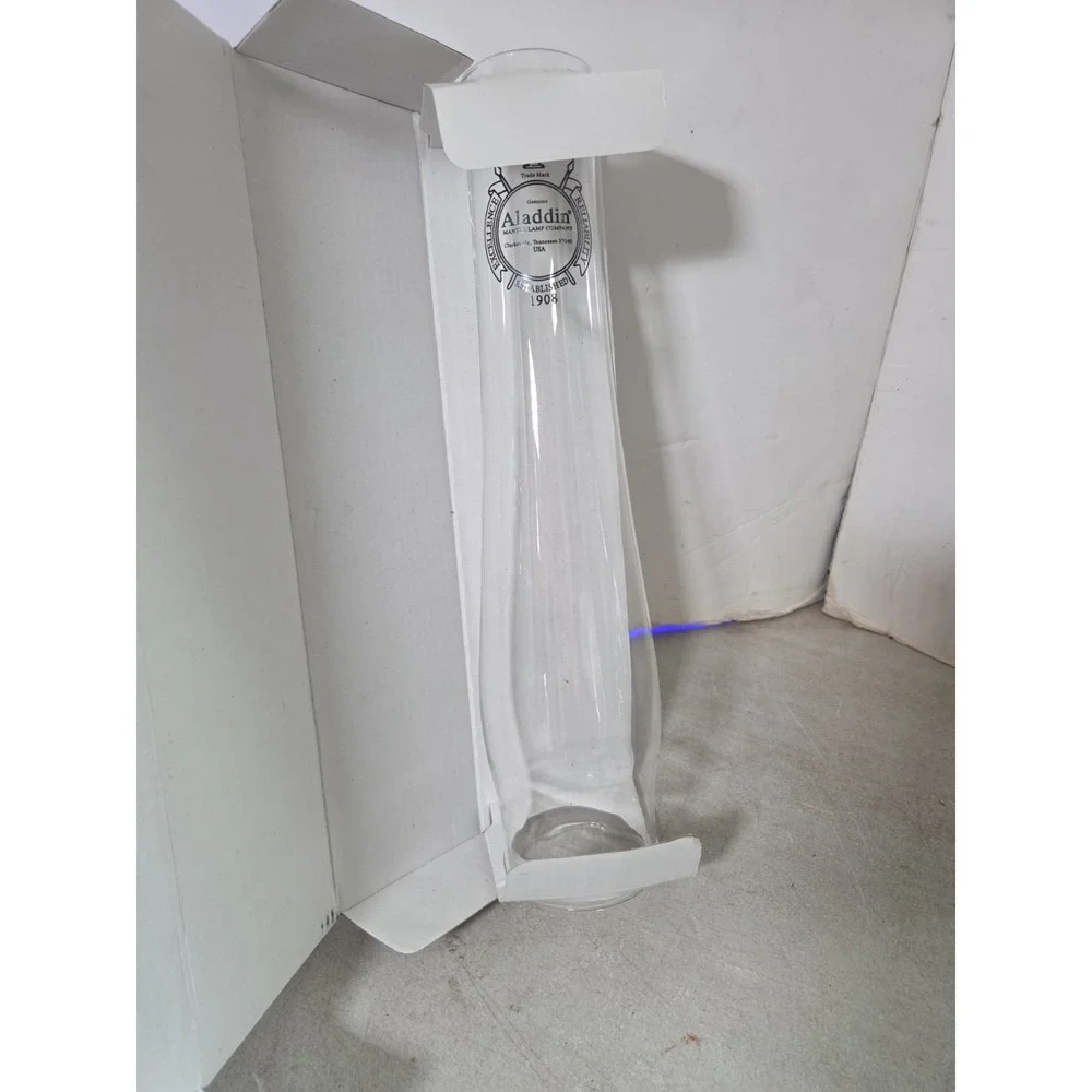 Aladdin Mantle Lamp Company HeelLess Chimney Model R-910-2 For Model 1-11 & 23
